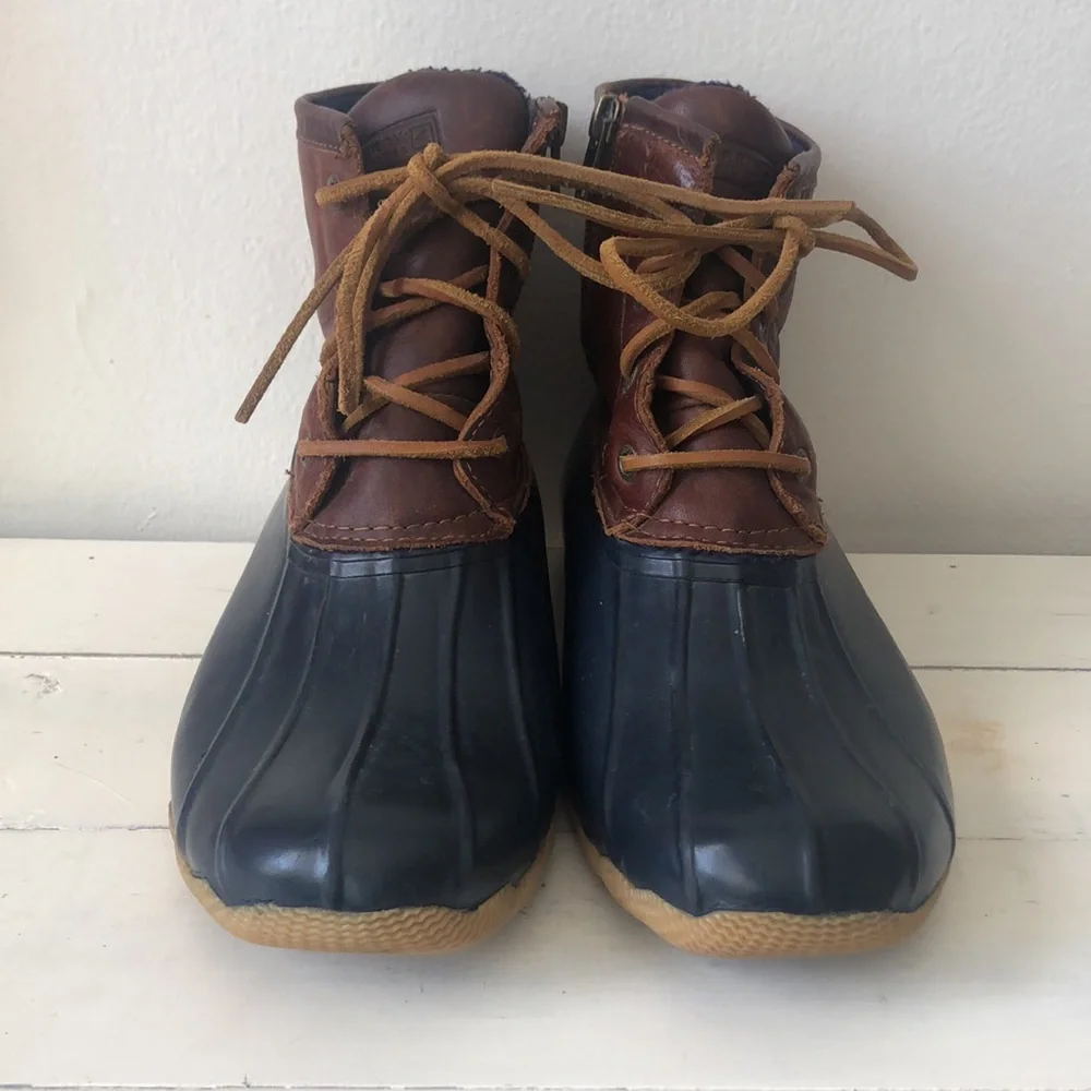 Sperry Saltwater Topsider Leather Women’s Snow Duck Boots in Navy Blue Sz 8.5